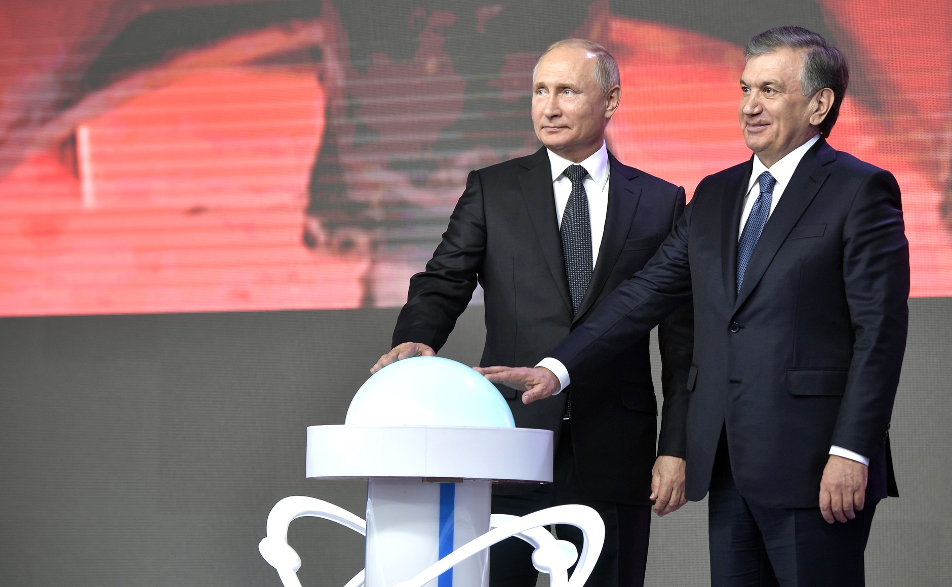 Putin and MIrziyoyev launching nuclear plant at Uzbekistan