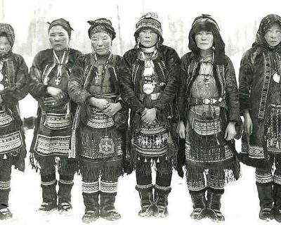 02-Even_women