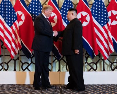 trump-shaking-hands-with-kim-in-hanoi-summit-b26037