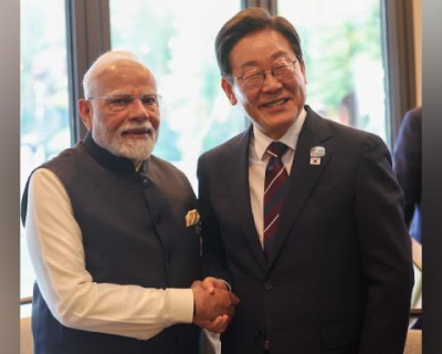 2025년 6월 17일 캐나다에서 열린 G7 정상회의장에서 개최된 이재명 대통령과 나렌드라 모디 총리의 한-인도 정상회담. 출처: 인도 외교부