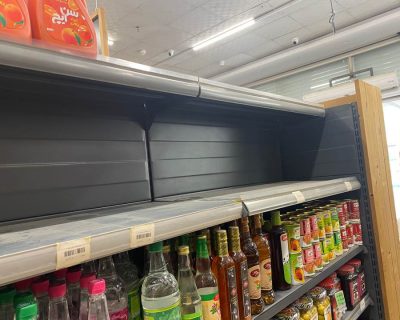 2026년 1월 8일, 이란 시위 기간 텅 빈 테헤란 마트의 식용유 선반. 출처: 저자 제공